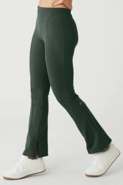 High-Waist 7/8 Zip It Flare Legging - Dark Cactus -ALO ACTIVEWEAR SALE W51115R 04059 b1 s1 a2 1 m76 c50d107a df2e 4409 86d5 03c3a66f9631