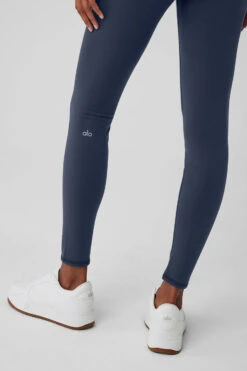 Airbrush Winter Warm High-Waist Nocturne Legging - Navy 11 Airbrush Winter Warm High-Waist Nocturne Legging - Navy -ALO ACTIVEWEAR SALE W51196R 03842 b1 s1 a4 1 m76