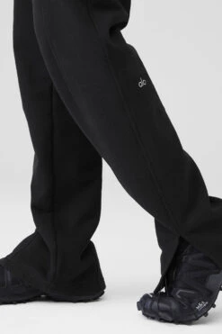 High-Waist Free Time Straight Leg Sweatpant - Black 10 High-Waist Free Time Straight Leg Sweatpant - Black -ALO ACTIVEWEAR SALE W51203R 01 b1 s1 a4 2 m18