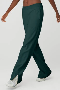 High-Waist Free Time Straight Leg Sweatpant - Midnight Green 9 High-Waist Free Time Straight Leg Sweatpant - Midnight Green -ALO ACTIVEWEAR SALE W51203R 04570 b1 s1 a3 1 m100