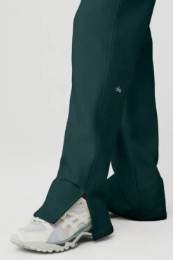 High-Waist Free Time Straight Leg Sweatpant - Midnight Green 11 High-Waist Free Time Straight Leg Sweatpant - Midnight Green -ALO ACTIVEWEAR SALE W51203R 04570 b1 s1 a5 1 m100