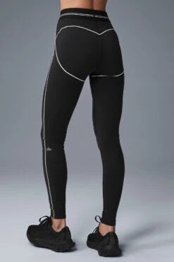 Airbrush High-Waist Heart Throb Legging - Black/White -ALO ACTIVEWEAR SALE W51298R 0100 b1 s1 a3 2 m224