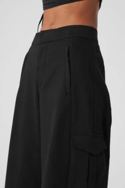 Show Off Cargo Wide Leg Trouser (Long) - Black -ALO ACTIVEWEAR SALE W51383R 01 b1 s1 a4 1 m18