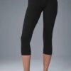 High-Waist Airbrush Capri - Black 1 High-Waist Airbrush Capri - Black -ALO ACTIVEWEAR SALE W5475R 01 b1 s1 a1 1 m54