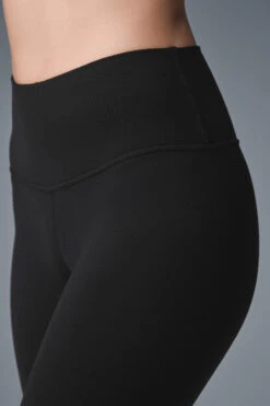 High-Waist Airbrush Capri - Black -ALO ACTIVEWEAR SALE W5475R 01 b1 s1 a4 1 m54