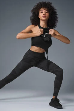 High-Waist Camo Vapor Legging - Black Camouflage -ALO ACTIVEWEAR SALE W5635R 02539 b1 s1 a5 1 m206