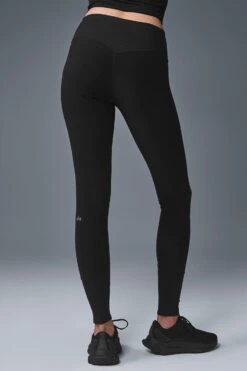 High-Waist Alosoft Lounge Legging - Black 8 High-Waist Alosoft Lounge Legging - Black -ALO ACTIVEWEAR SALE W5762R 01 b1 s1 a2 1 m54