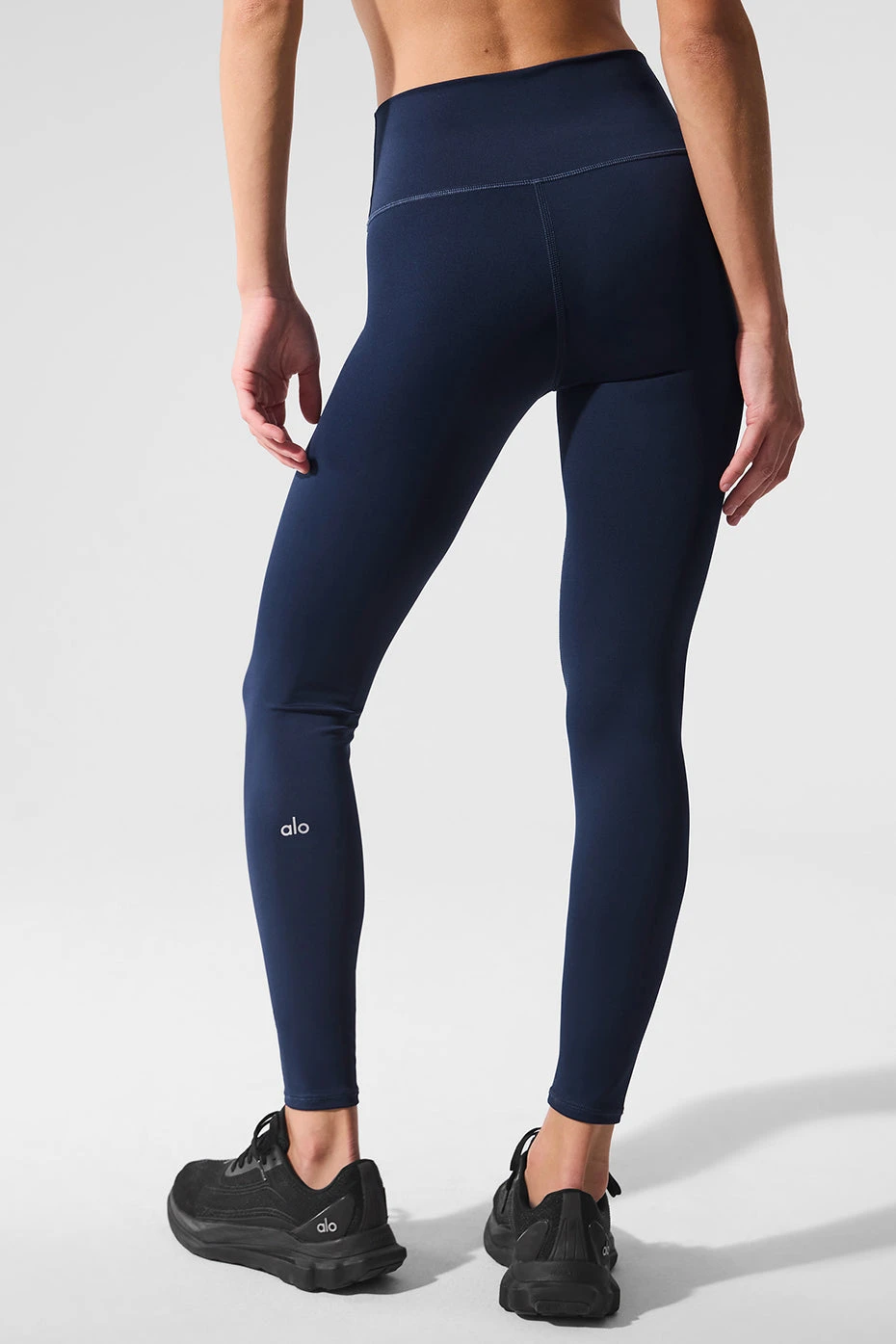 7/8 High-Waist Airlift Legging - Navy 5 7/8 High-Waist Airlift Legging - Navy - Image 3
