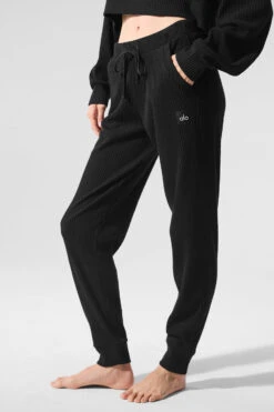 Muse Sweatpant - Black -ALO ACTIVEWEAR SALE W5784R 01 b1 s1 a3 1 m191