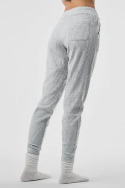 Muse Sweatpant - Athletic Heather Grey 9 Muse Sweatpant - Athletic Heather Grey -ALO ACTIVEWEAR SALE W5784R 02910 b1 s1 a2 1 m54 35e1fd01 4dc0 4a17 afe6 b7485cd97dbb