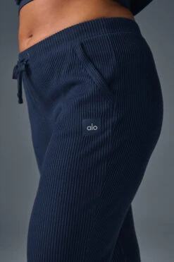 Muse Sweatpant - Navy -ALO ACTIVEWEAR SALE W5784R 03842 b1 s1 a3 1 m182
