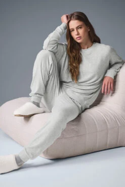 Soho Sweatpant - Athletic Heather Grey -ALO ACTIVEWEAR SALE W5912R 02910 b1 s1 a6 2 m215