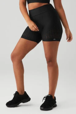 5" Airlift High-Waist Laser Cut Speedy Short - Black -ALO ACTIVEWEAR SALE W6302R 01 b1 s4 a3 1 m135