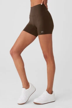 5" Airlift Energy Short - Espresso -ALO ACTIVEWEAR SALE W6364R 04064 b1 s1 a3 1 m18 da2f70f6 4990 4d3c b0be 6533909a439d