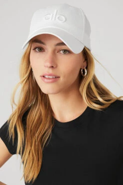 Off-Duty Cap - Bright White/White -ALO ACTIVEWEAR SALE W7112R 04448 b1 a1 m89