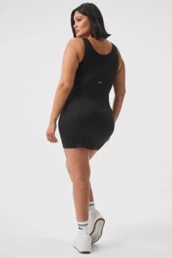Alosoft Sunbeam Dress - Black -ALO ACTIVEWEAR SALE W8255R 01 b1 s1 a2 1 m183